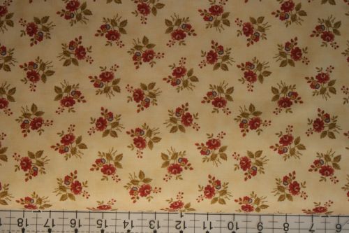 ATELIER MO4405611 SMALL POSY ON CREAM